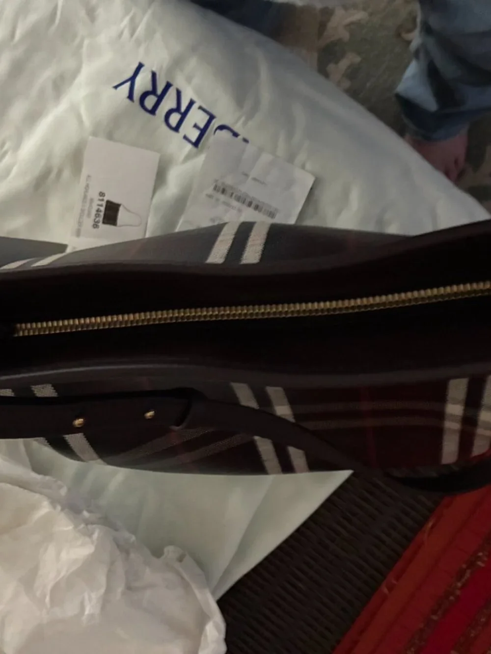 Burberry Highlands Small Shoulder Bag NWT-Mahogany AUTHENTIC